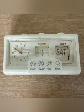 XO Poppy Flip Clock New Retro White Case Dial Gold Hands Day Date Time Alarm